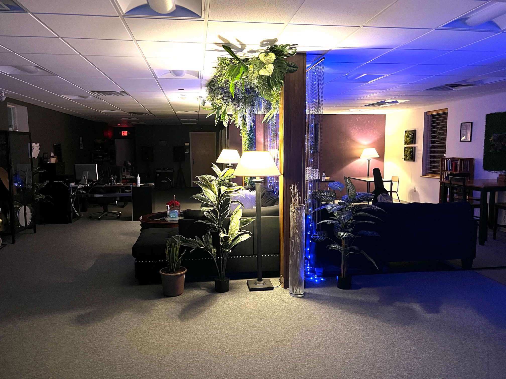 Infinite Recording Studios - The Lounge